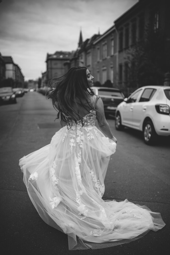 Brautpaarshooting Outdoor Urban City Hochzeit
